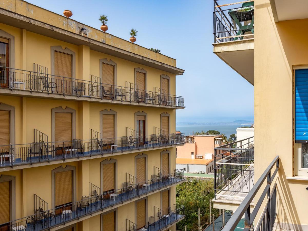 Yourhome - Corso Italia Apt In Półwysep Sorrentyński Zewnętrze zdjęcie