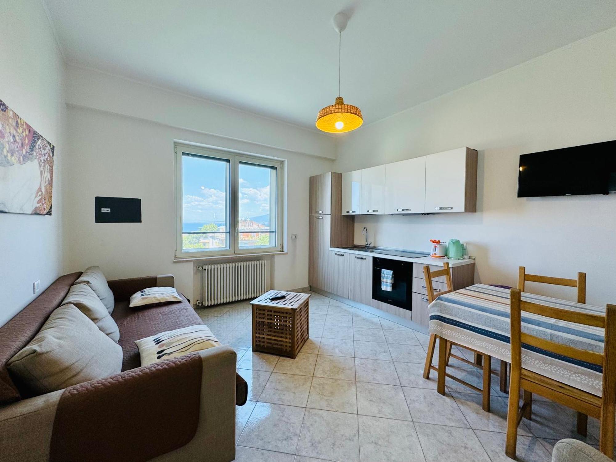 Yourhome - Corso Italia Apt In Półwysep Sorrentyński Zewnętrze zdjęcie